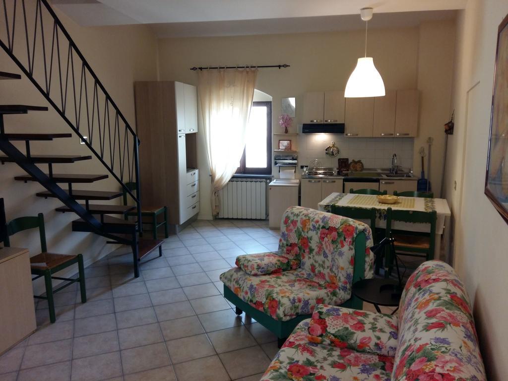Residence Di Via Perugina 22 Gubbio Kültér fotó